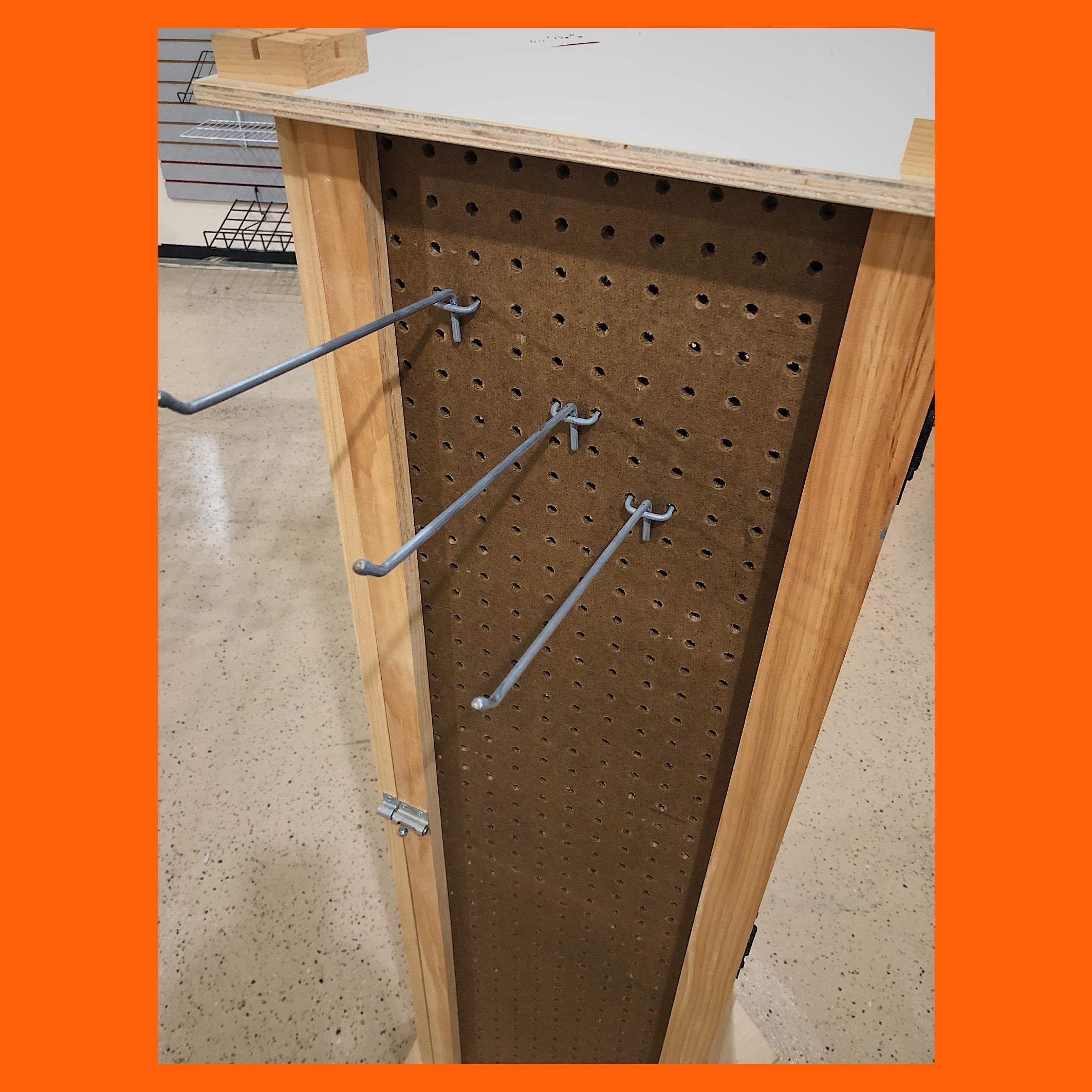 SPINNER PEGBOARD MERCHANDISER ASF